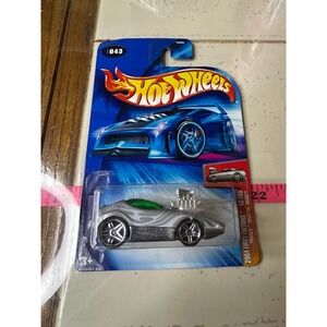 2004 Hot Wheels First Editions 043 Silver Splitting Image Toy Car